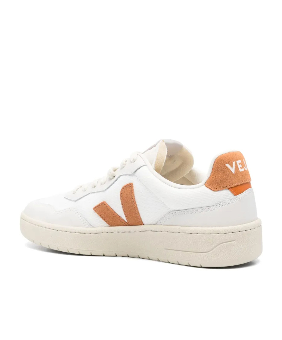 Veja Volley Canvas Low-top Sneakers In White