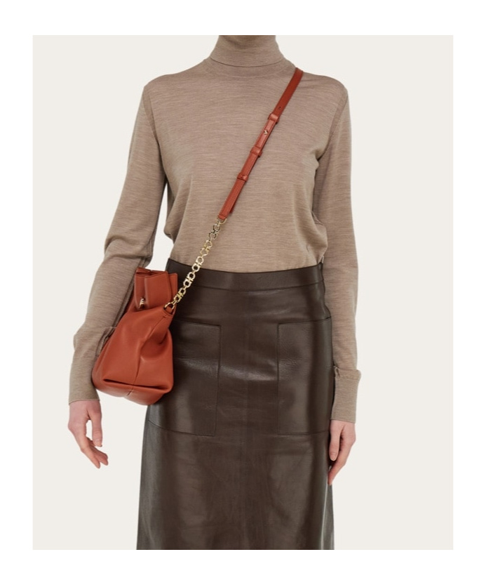 Ferragamo Medium Piercing Shoulder Bag (m) In Brick