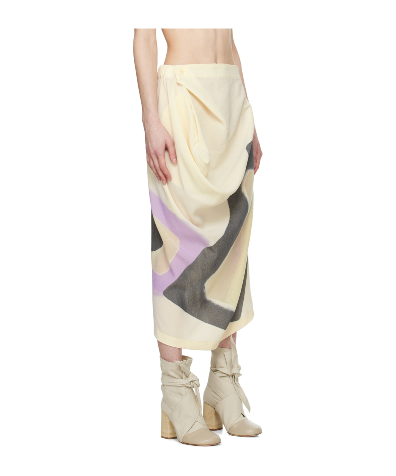 Shop Issey Miyake Pattern Printed Skirt In Gray
