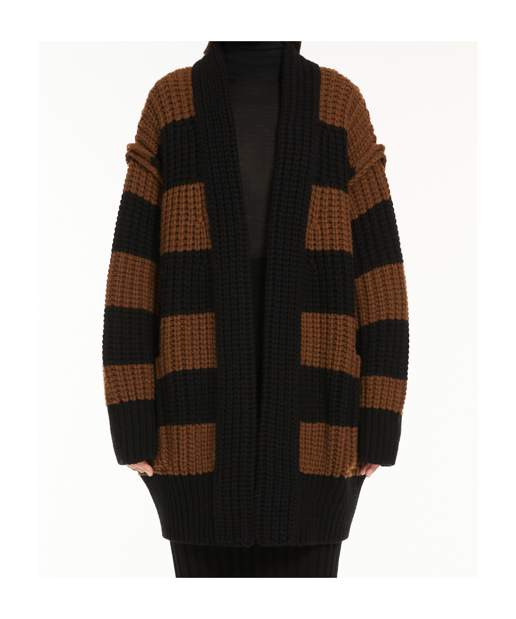 Max Mara Women Wool And Cashmere Oversized Cardigan In Black