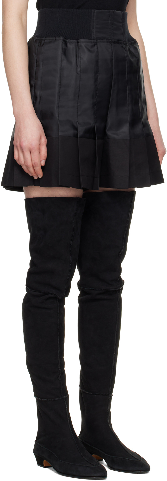 Sacai Black Nylon Twill & Gabardine Shorts In Black