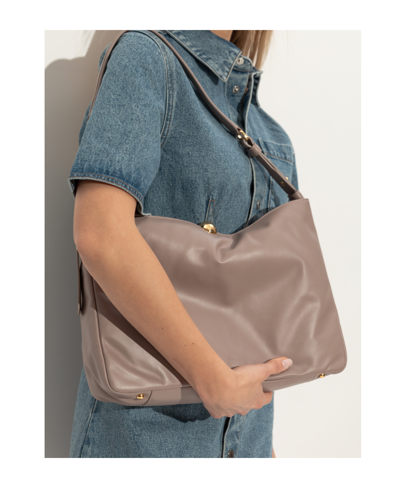 Furla Rectangular Shoulder Bag In Nude