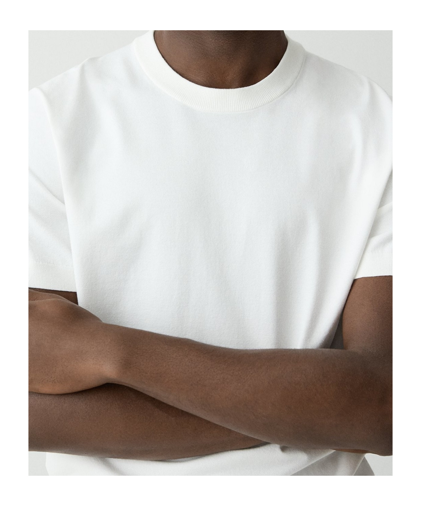 Theory Soris Tee In Light Bilen In White