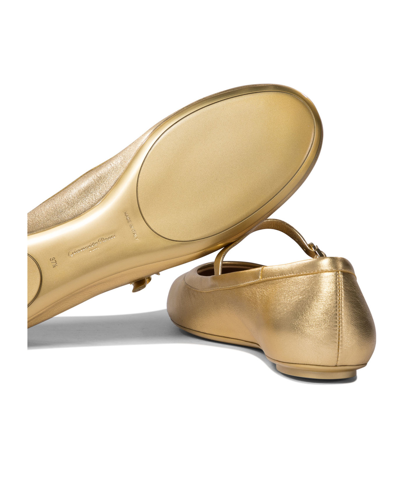 Gianvito Rossi Elegant Ballerina Flats With Ribbon Buckle In Nude