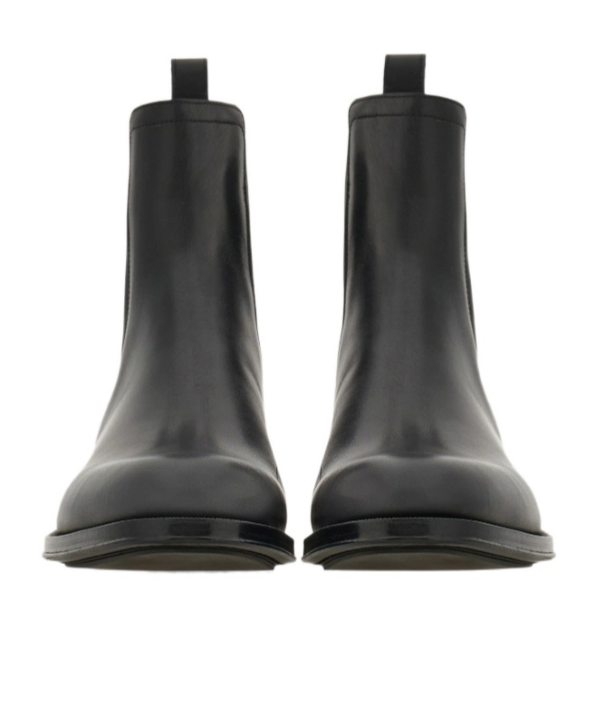 Ferragamo Chelsea Boot In Black