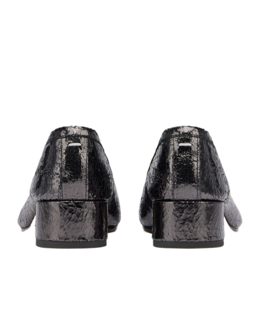 Maison Margiela Tabi Ballerina Split-toe Crinkled Glossed-leather Pumps In Grey