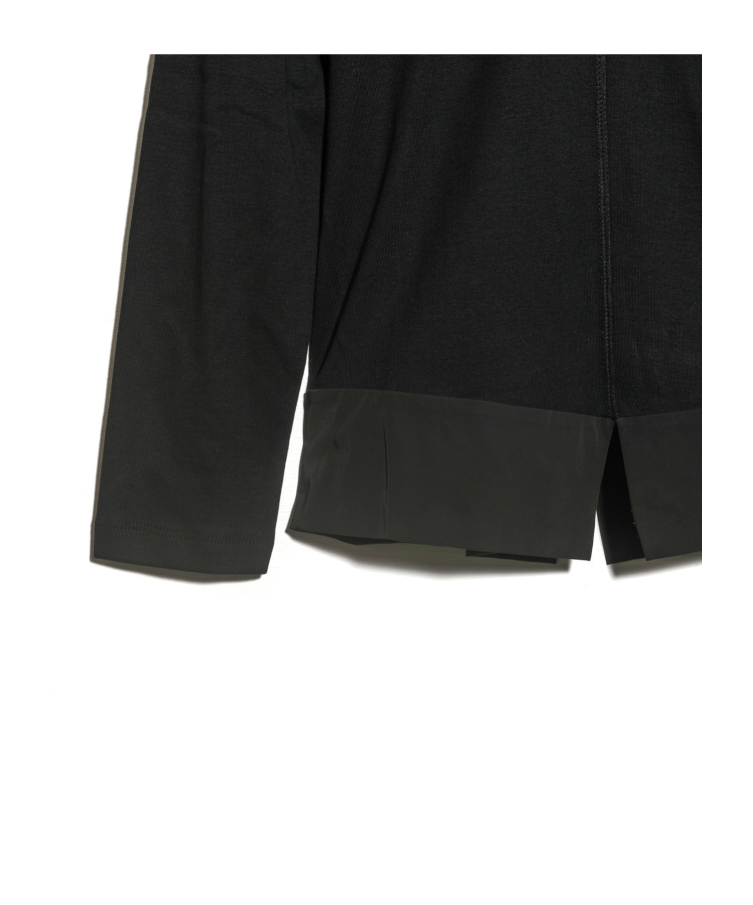 Chie Mihara V-neck Long-sleeved T-shirt In Black