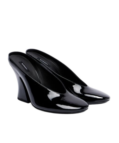 Givenchy Glossy Finish Curved Heel Pointed Toe Mules In Black