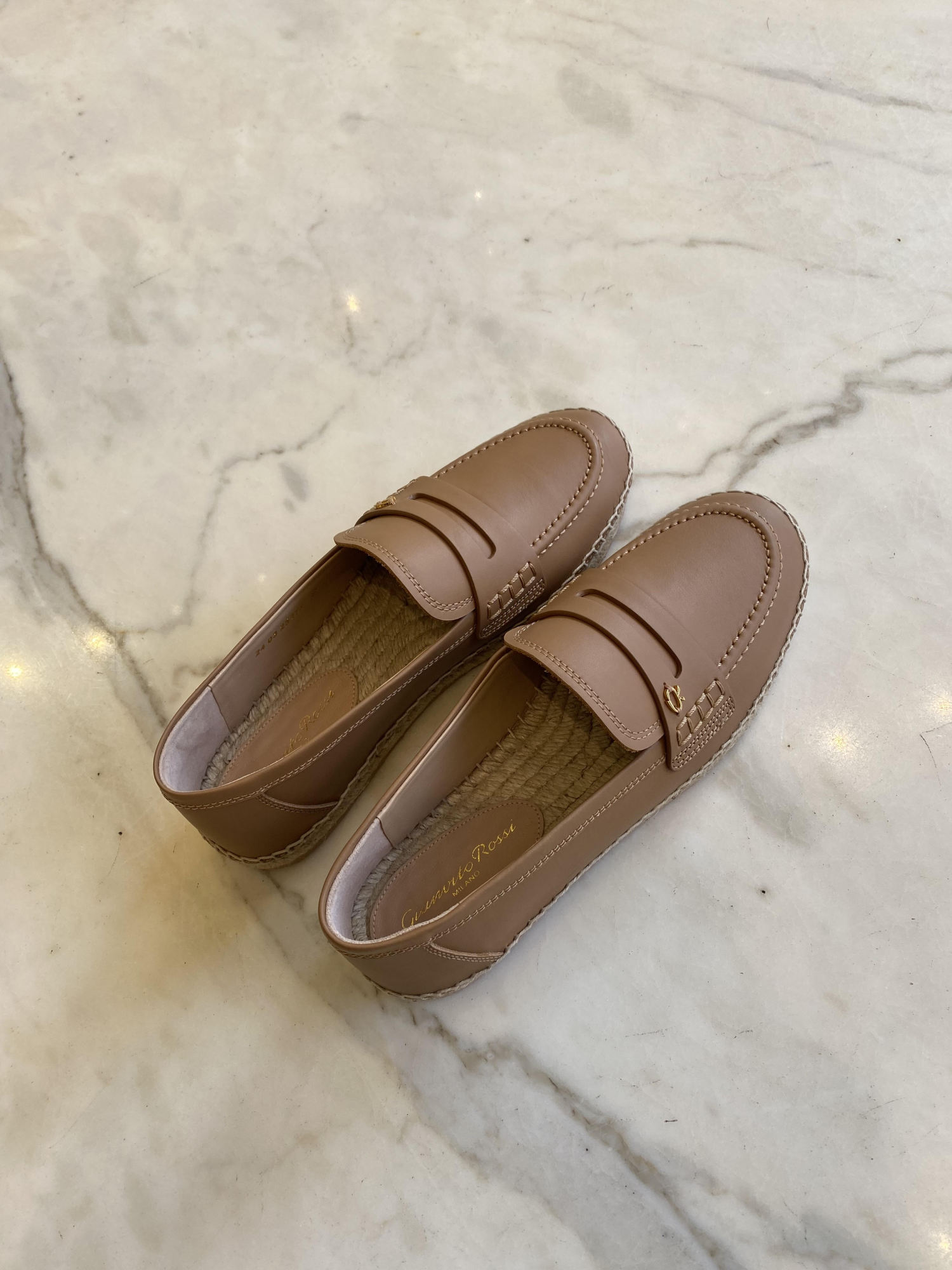 Gianvito Rossi Flat Loafers In Brown