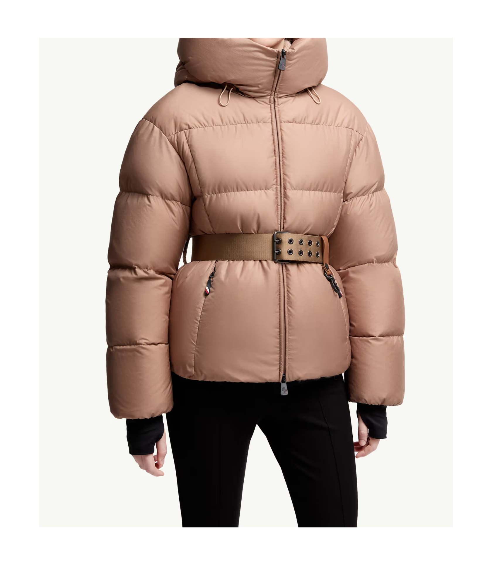Moncler Nisene Hooded Short Down Jacket In Pink