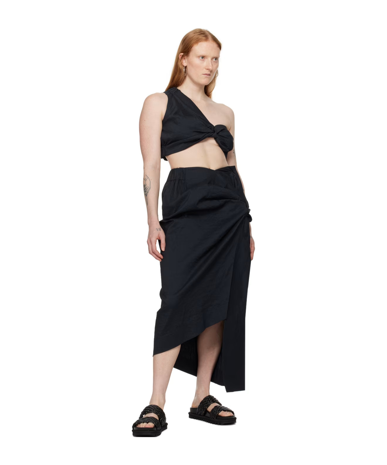 Issey Miyake Twist-pleated Top In Black