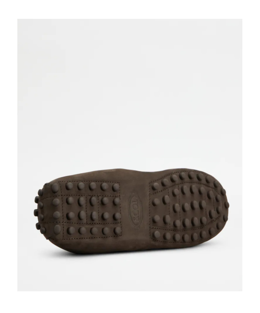 Tod's Gommino Leather Loafers In Brown