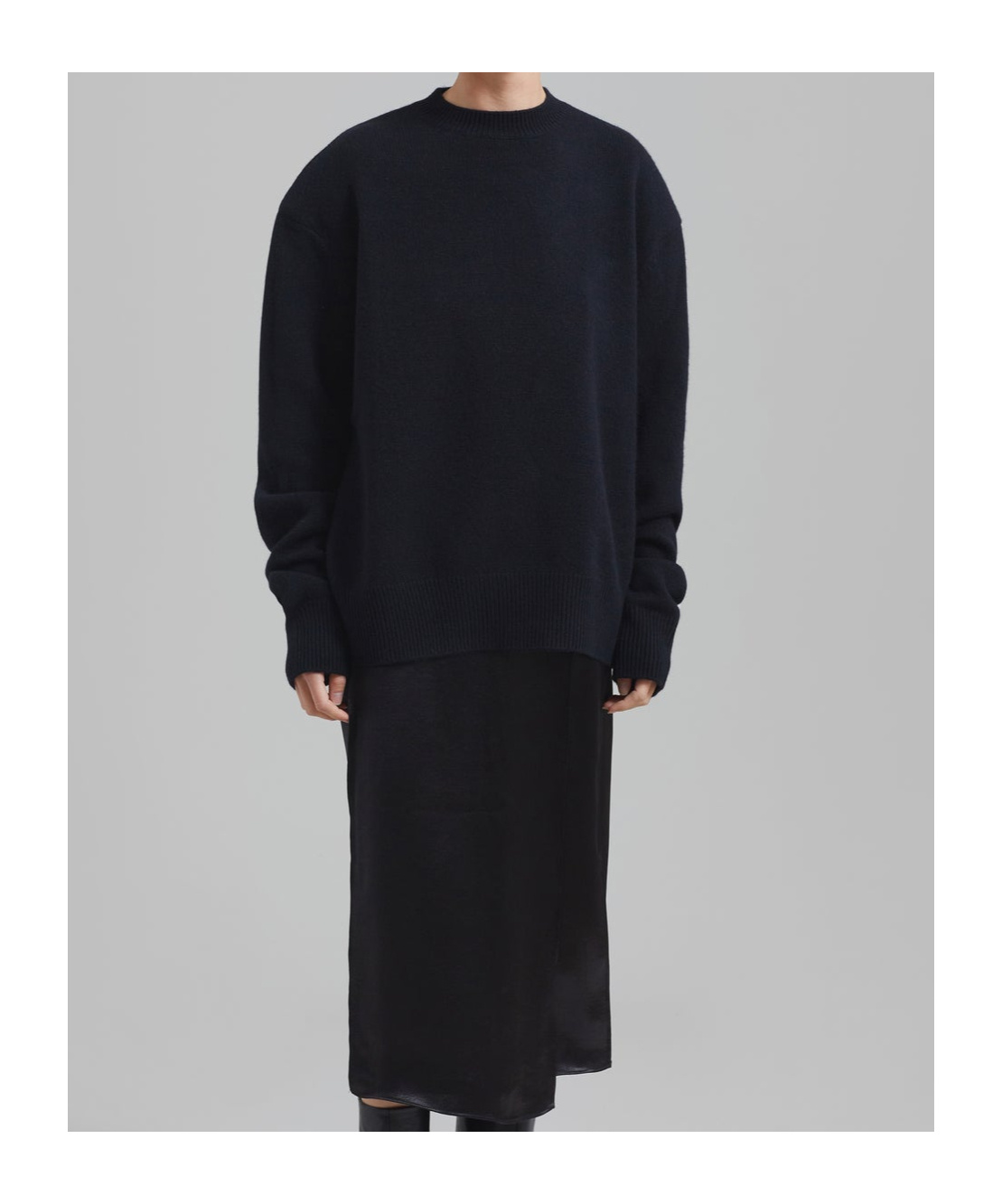 THE FRANKIE SHOP RAFAELA PADDED KNIT SWEATER - BLACK