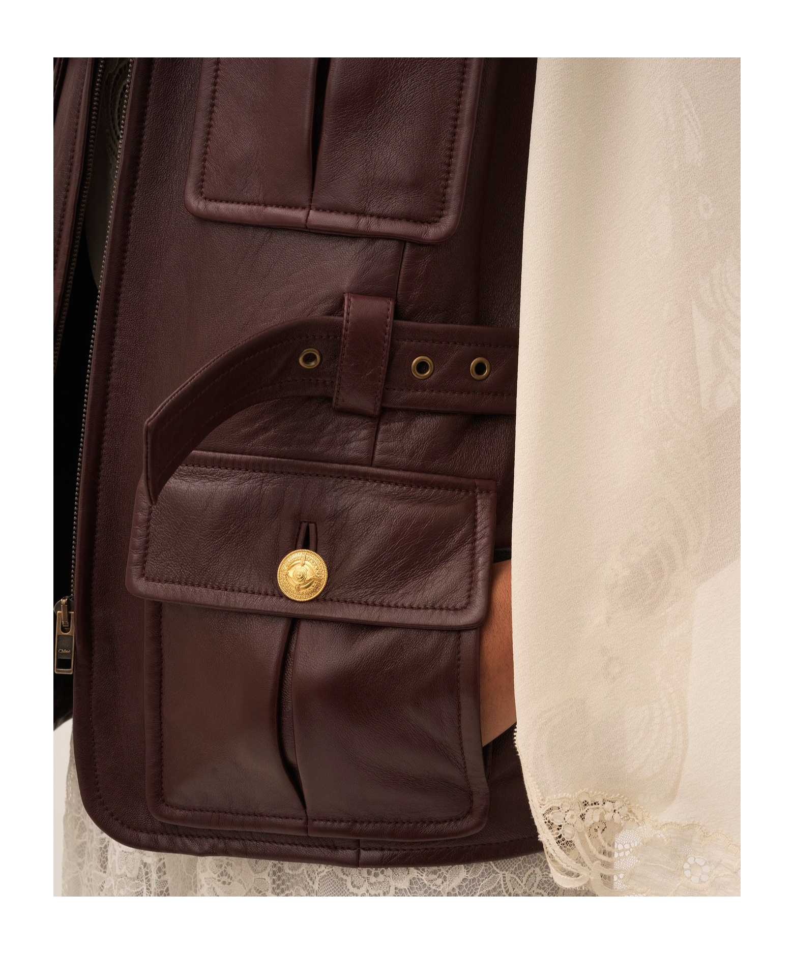 Chloé Leather Belted Waist Sleeveless Jacket In Burgundy