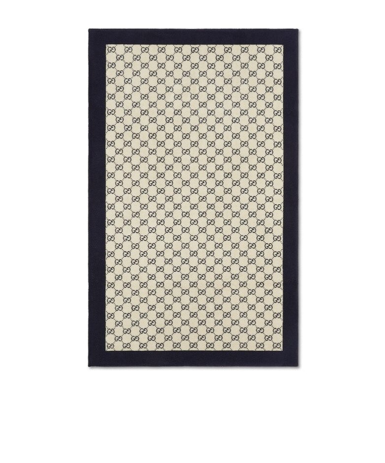 Gucci Jacquard Logo Bath Towel In Nude