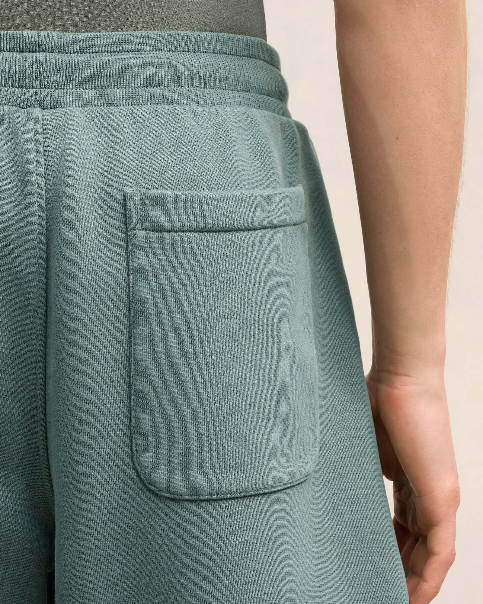 Ami Alexandre Mattiussi Drawstring Shorts In Green