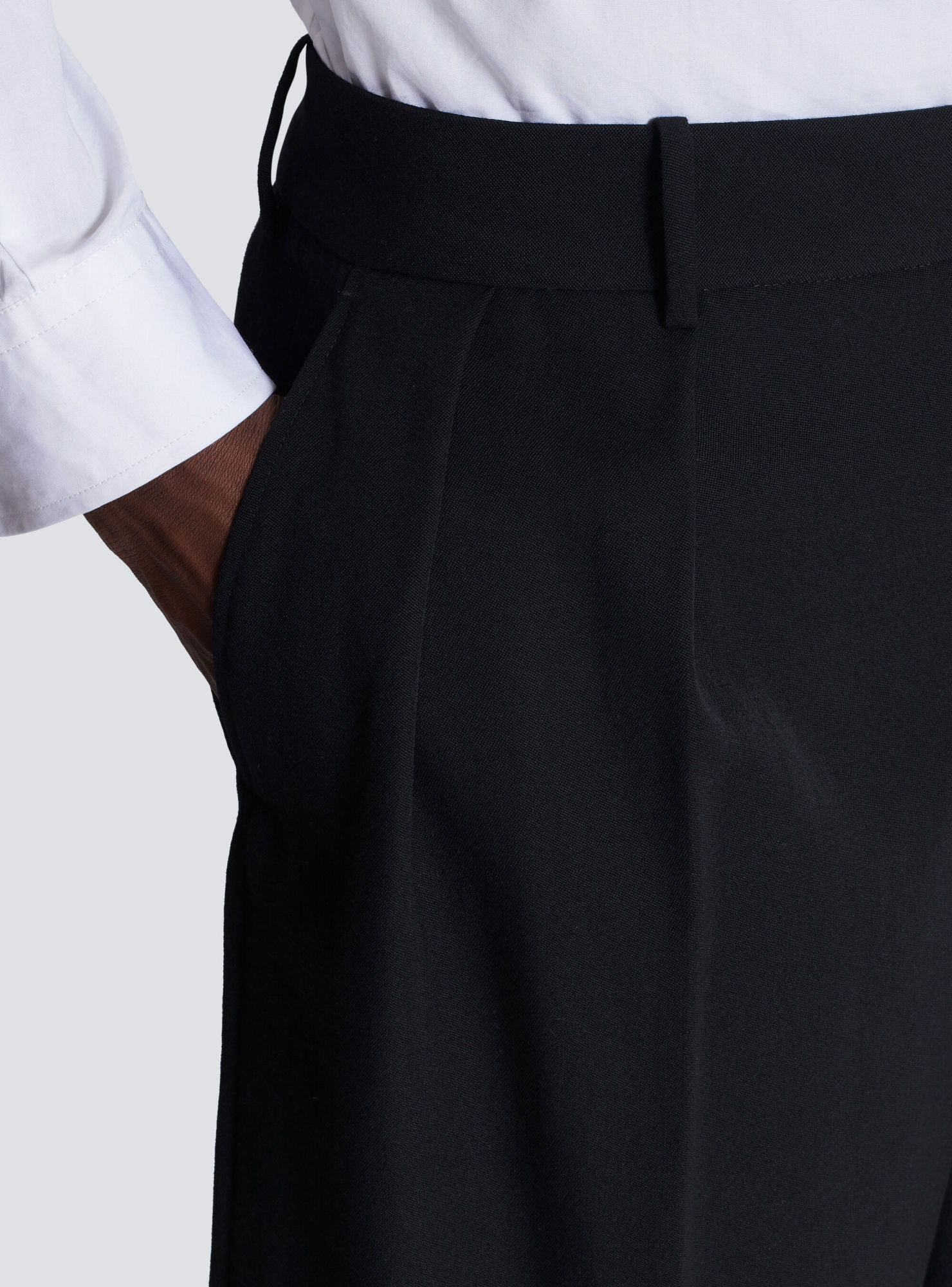 Balmain Grain De Poudre Pleated Bermuda Shorts In Blue
