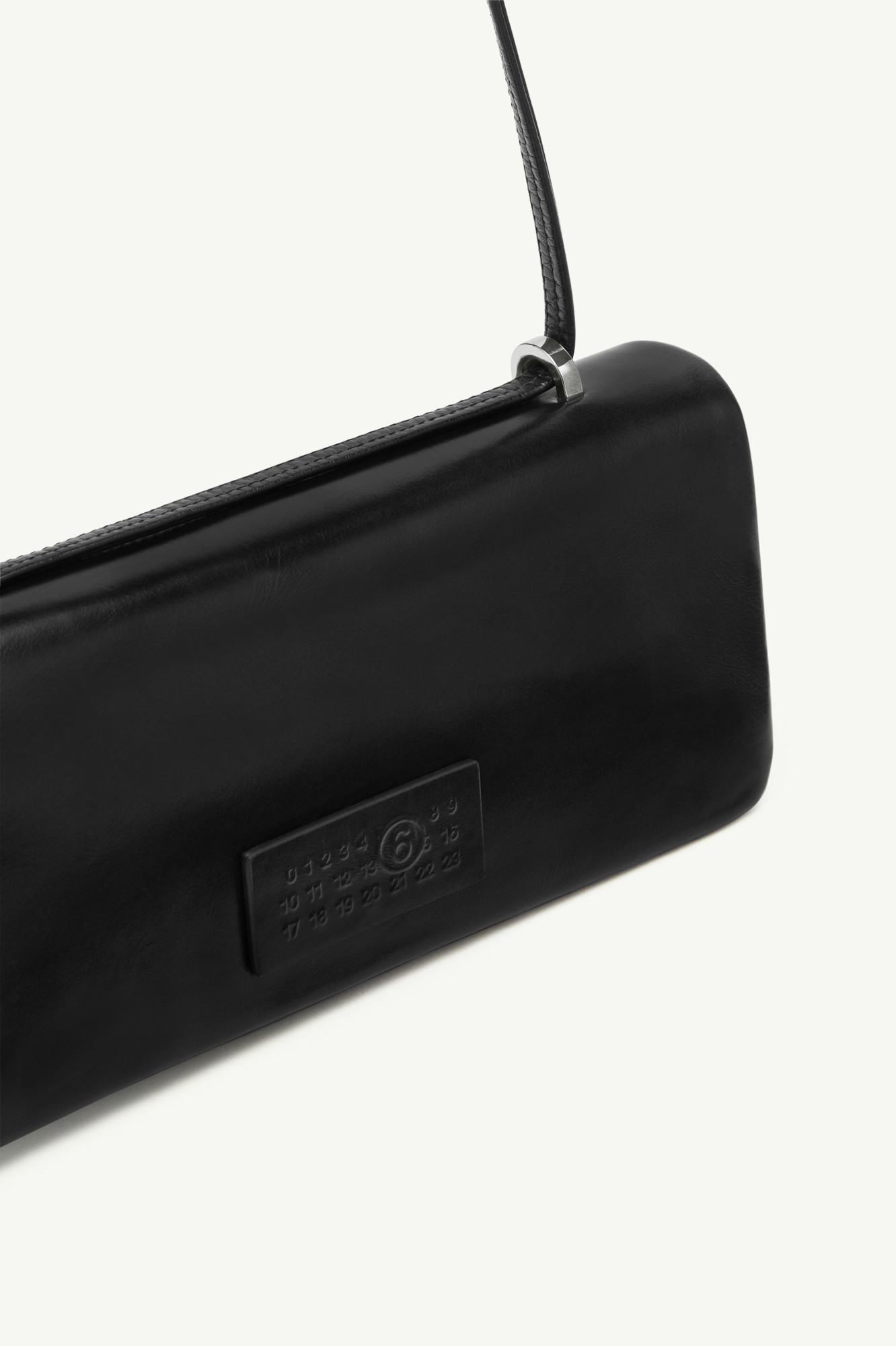 Mm6 Maison Margiela New Numeric Shoulder Bag In Black