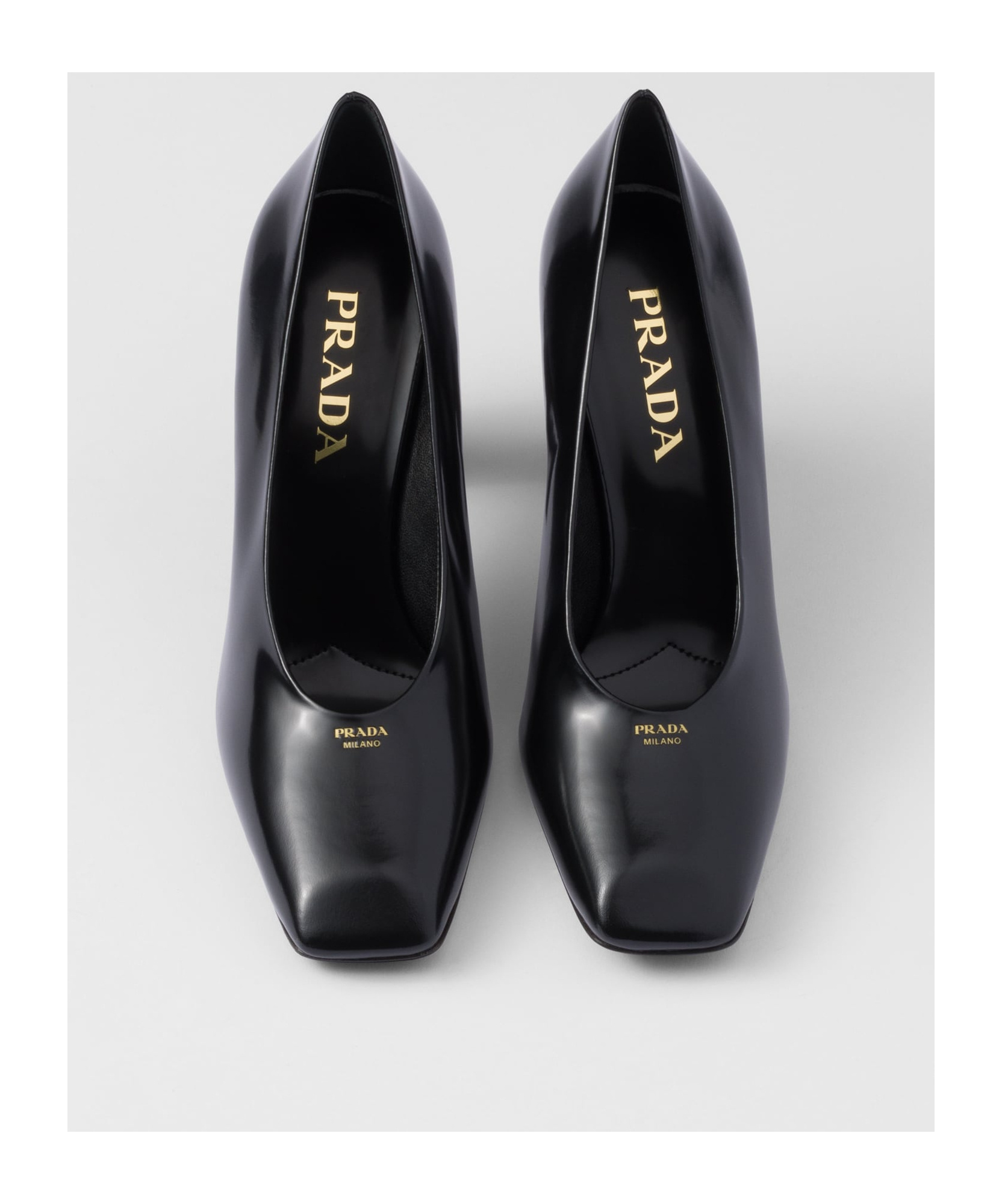 関税なし 送料無料 Brushed Leather Pumps Prada Brushed Leather Pumps In Schwarz | ModeSens