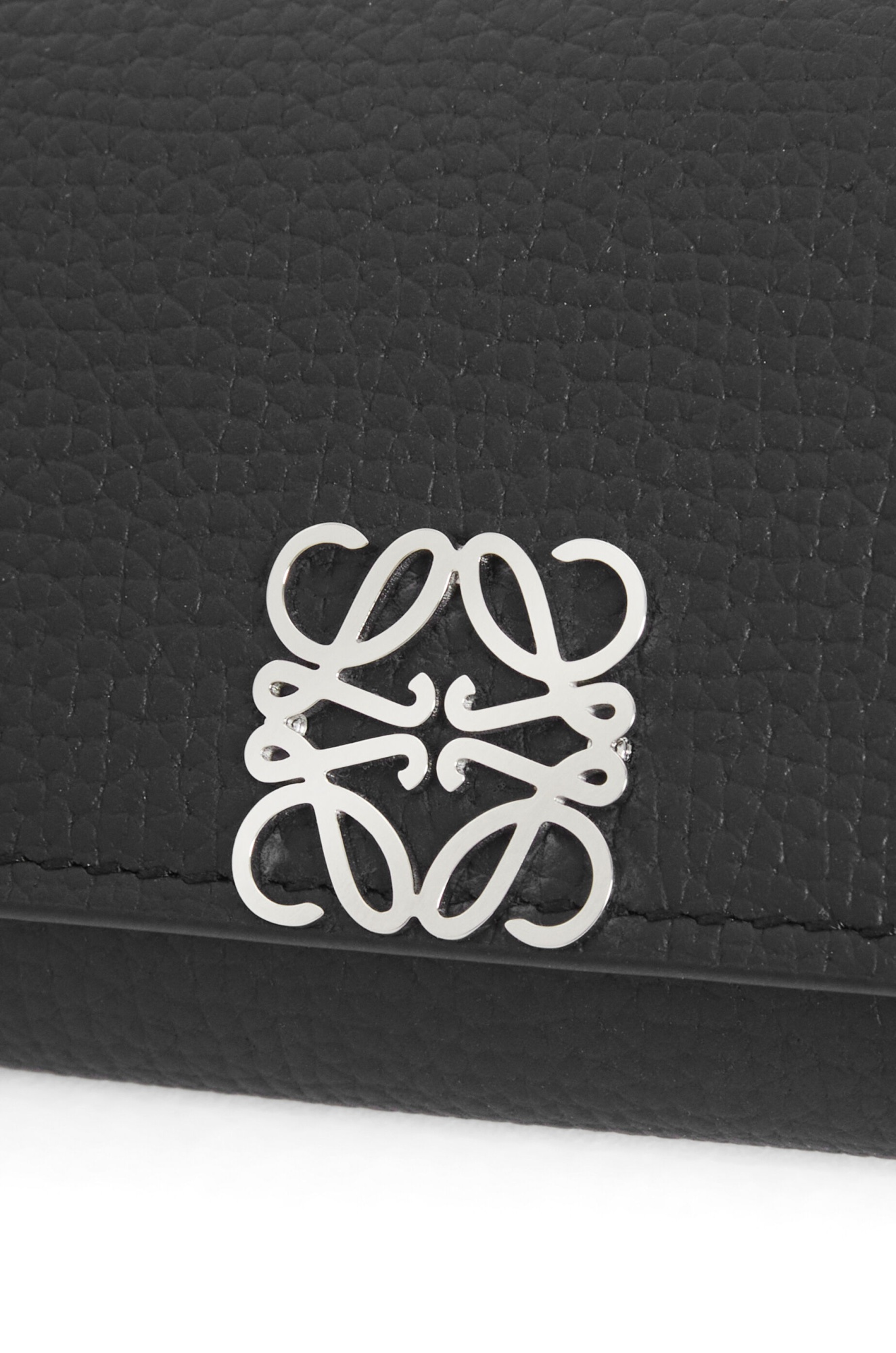 Loewe Anagram Key Case In Pebble Grained Calfskin In Black