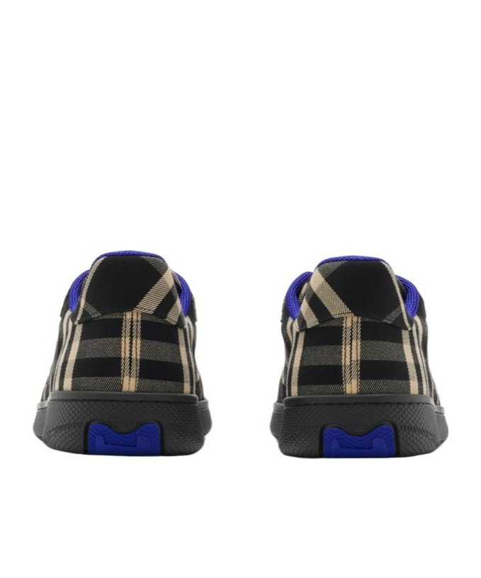 Burberry Checked Terrace Lace-up Sneakers In Black