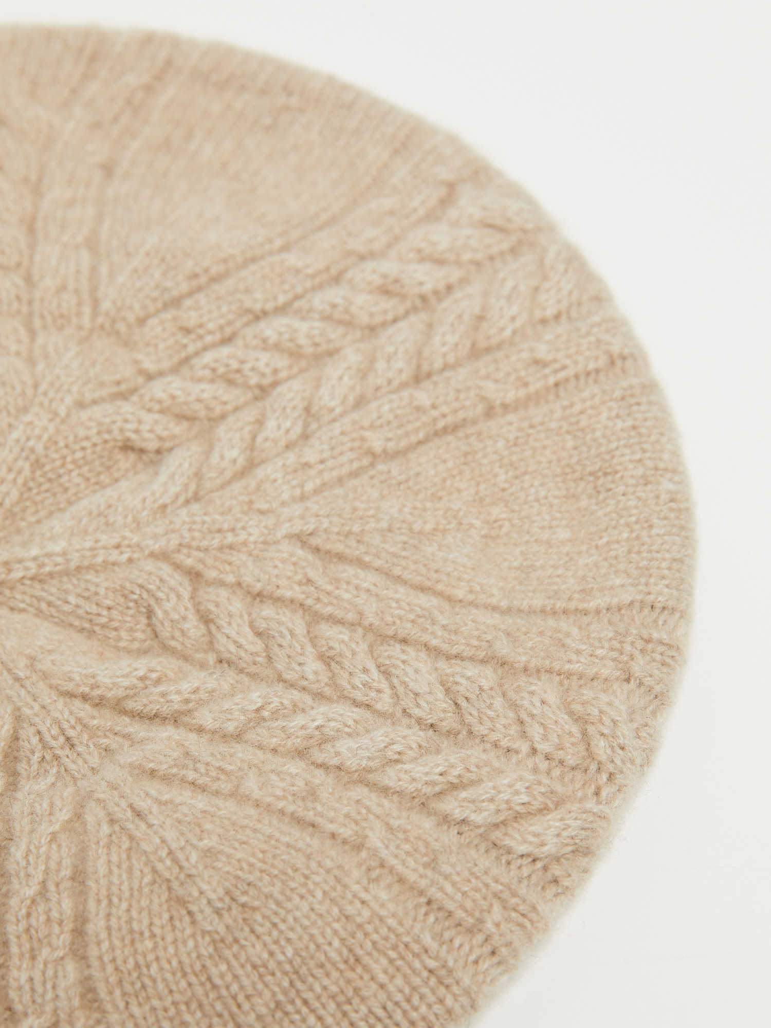 Max Mara Cashmere Beret In Nude