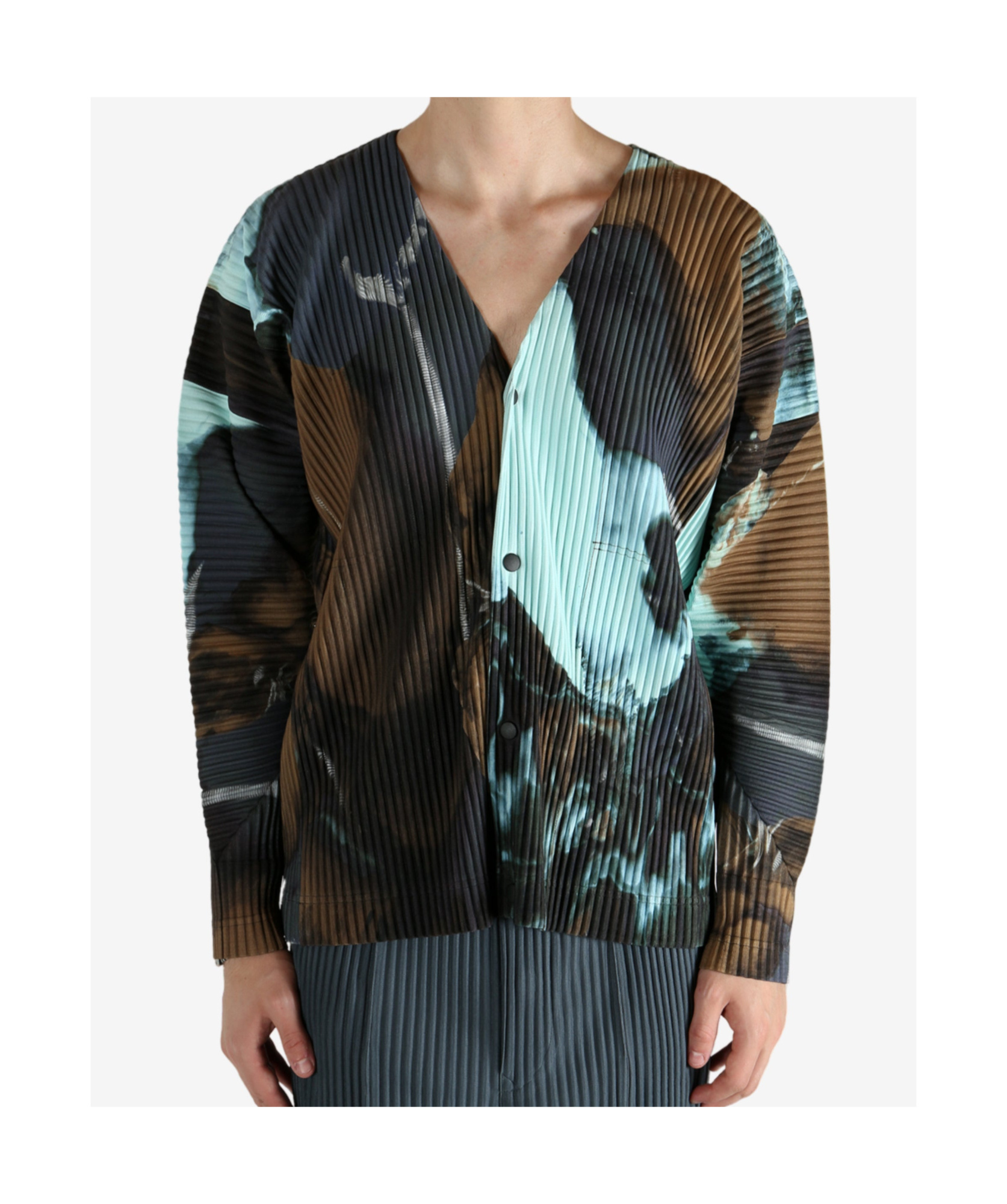 Issey Miyake Agate Long-sleeved Cardigan In Brown