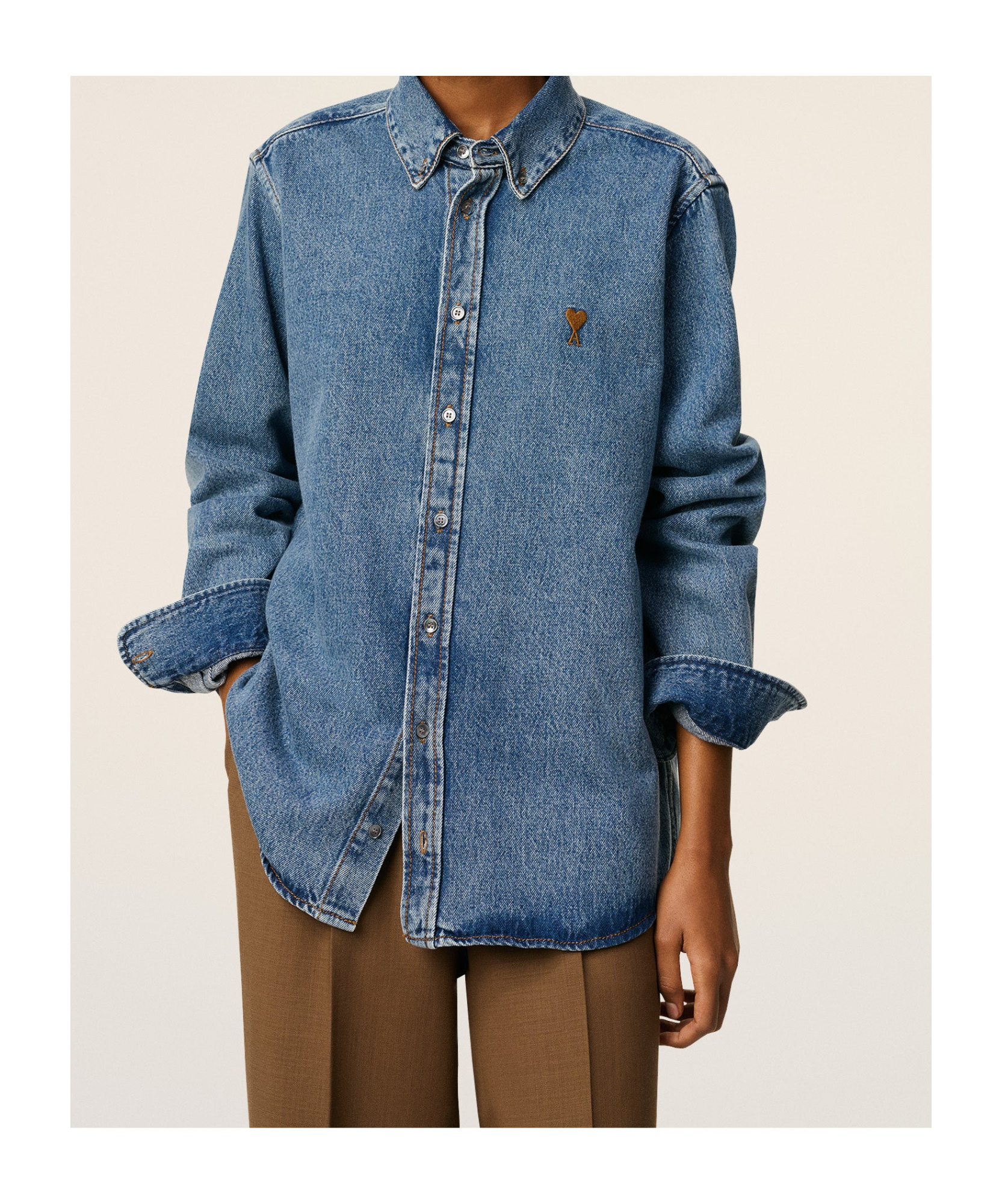 Ami Alexandre Mattiussi Adc Button-down Collar Logo-embroidered Denim Shirt In Blue