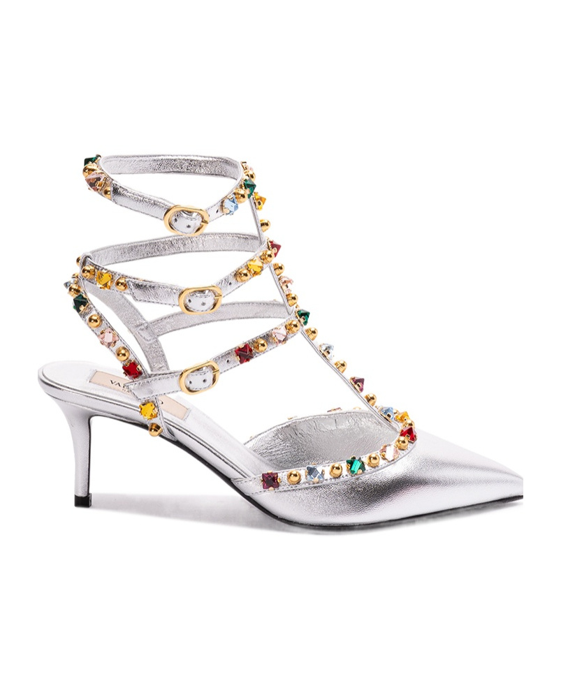 VALENTINO GARAVANI ROCKSTUD EMBELLISHED PUMPS