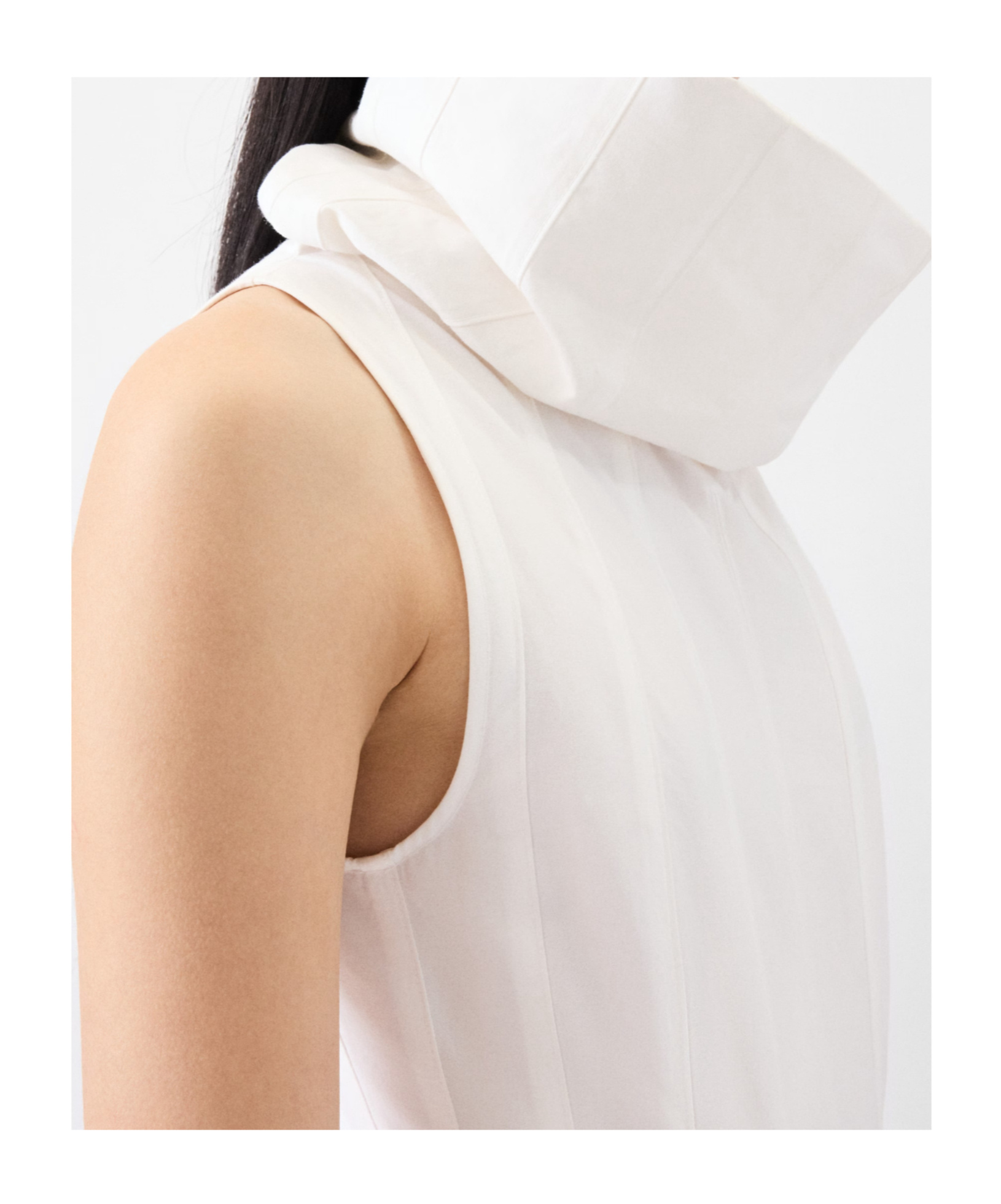 Jacquemus Midi Dress With Flared Skirt And High Neck In White