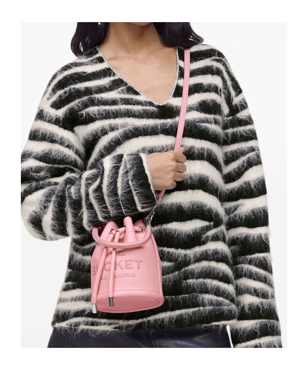 Shop Marc Jacobs The Micro Bucket Bag In Pink