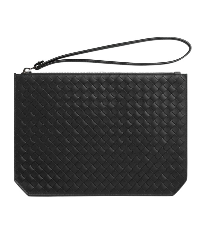Bottega Veneta Knitted Calfskin Clutch In Black