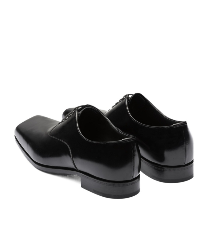Prada Lacing Business Dress Shoes In Black