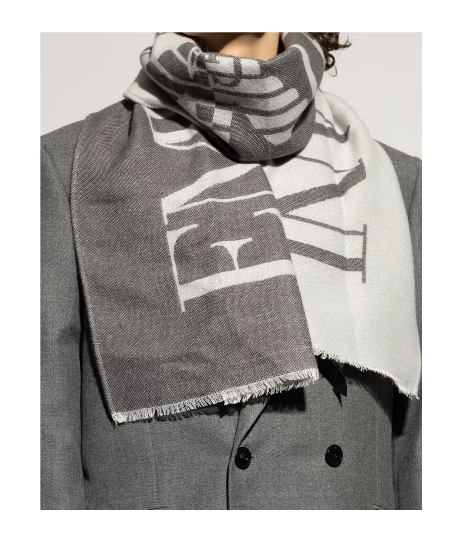 Emporio Armani Logo Wool Scarf In Black