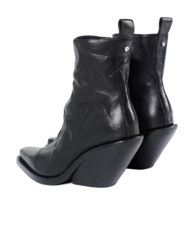 Ann Demeulemeester Larisa Pointy Ankle Boots In Black