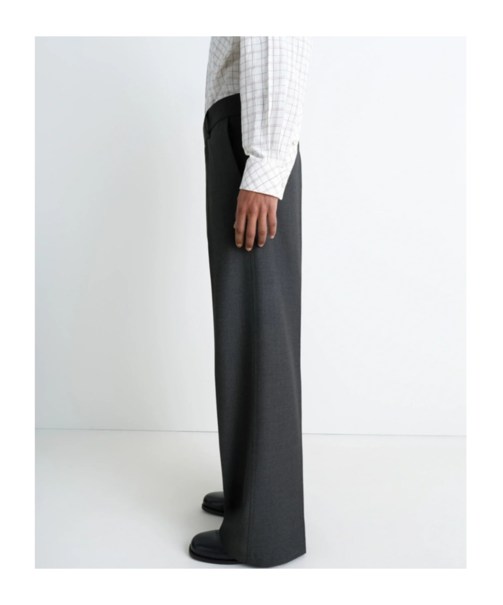 Lemaire Pleated Twill Trousers In Gray
