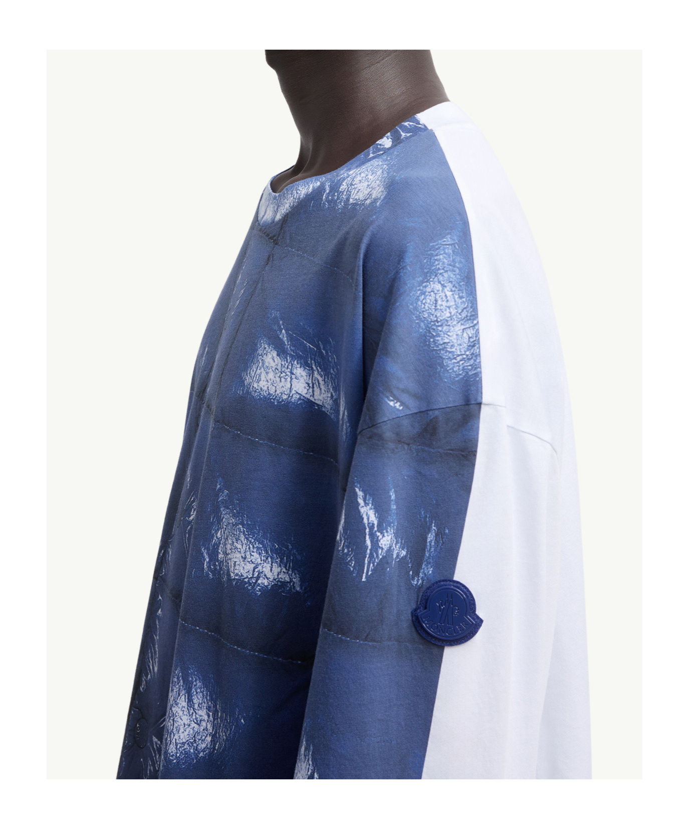 Moncler Long-sleeved T-shirt In Blue