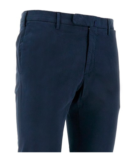 Incotex Skinny Trousers In Black