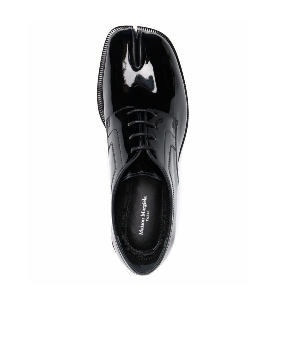 Maison Margiela Tabi-toe Lace-up Shoes In Black