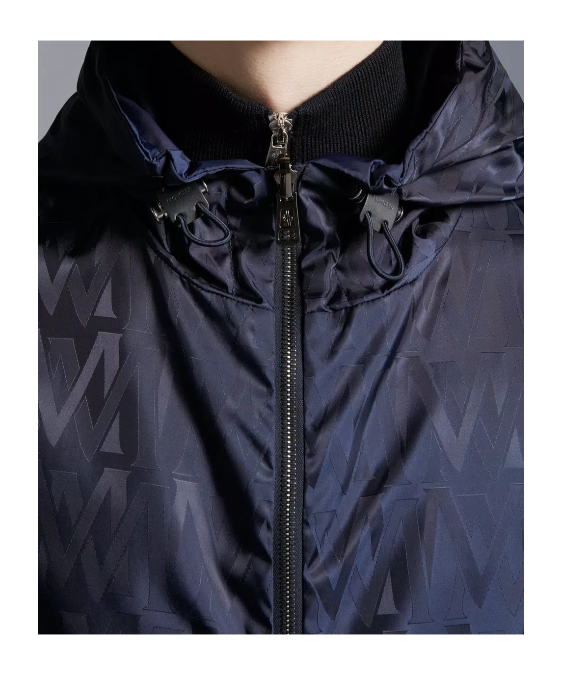 Moncler Lepontine Hooded Jacket In Black