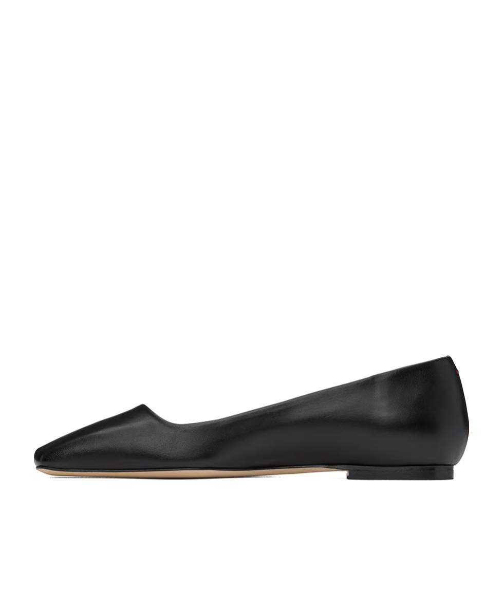 Aeyde Logo Embossed Flats In Black