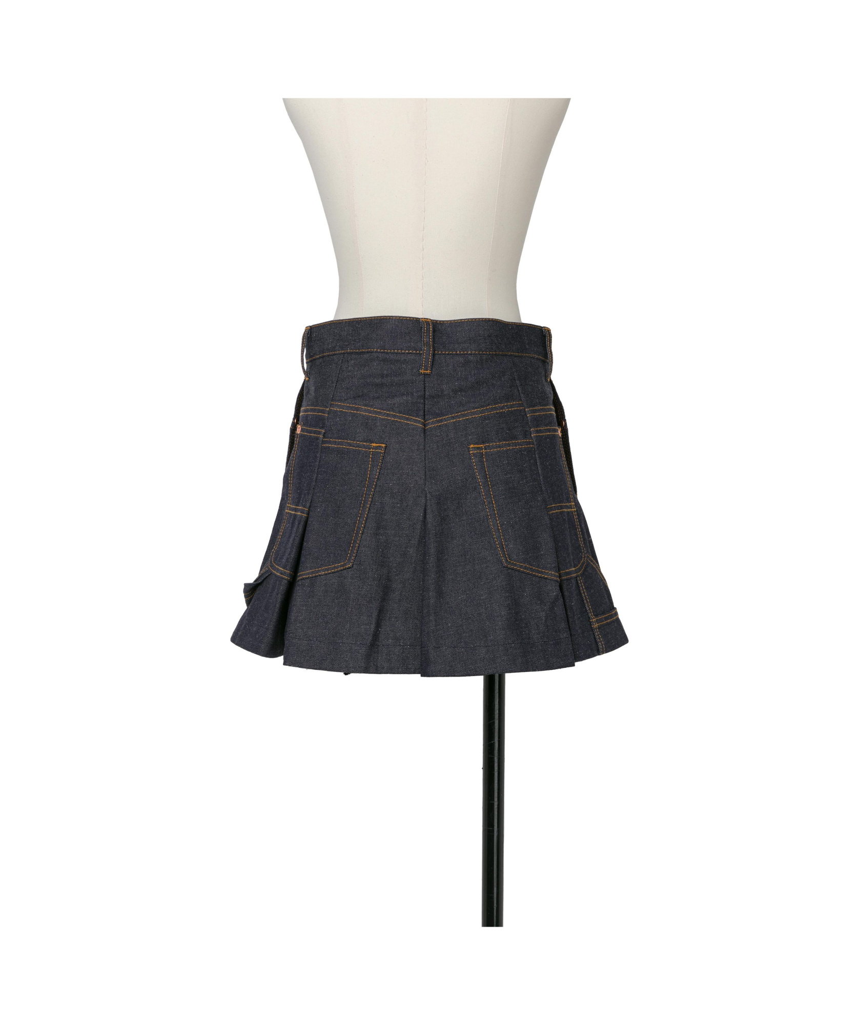 Sacai Belt-loop Denim Shorts In Black