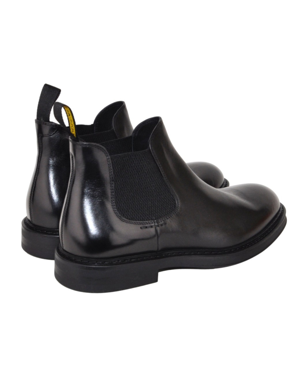 Doucal's Black Leather Ankle Boot In Black