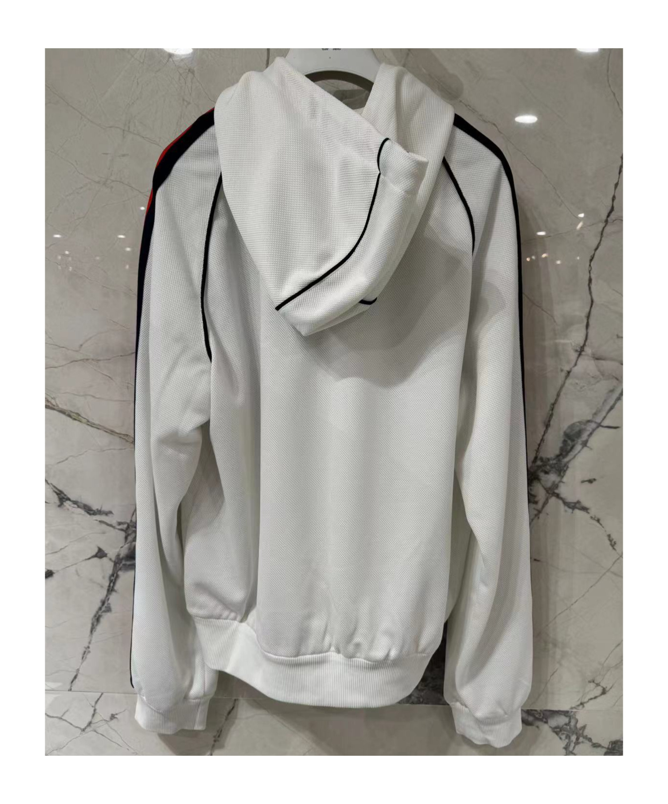 Gucci Hooded Long-sleeved Hoodie In Gray