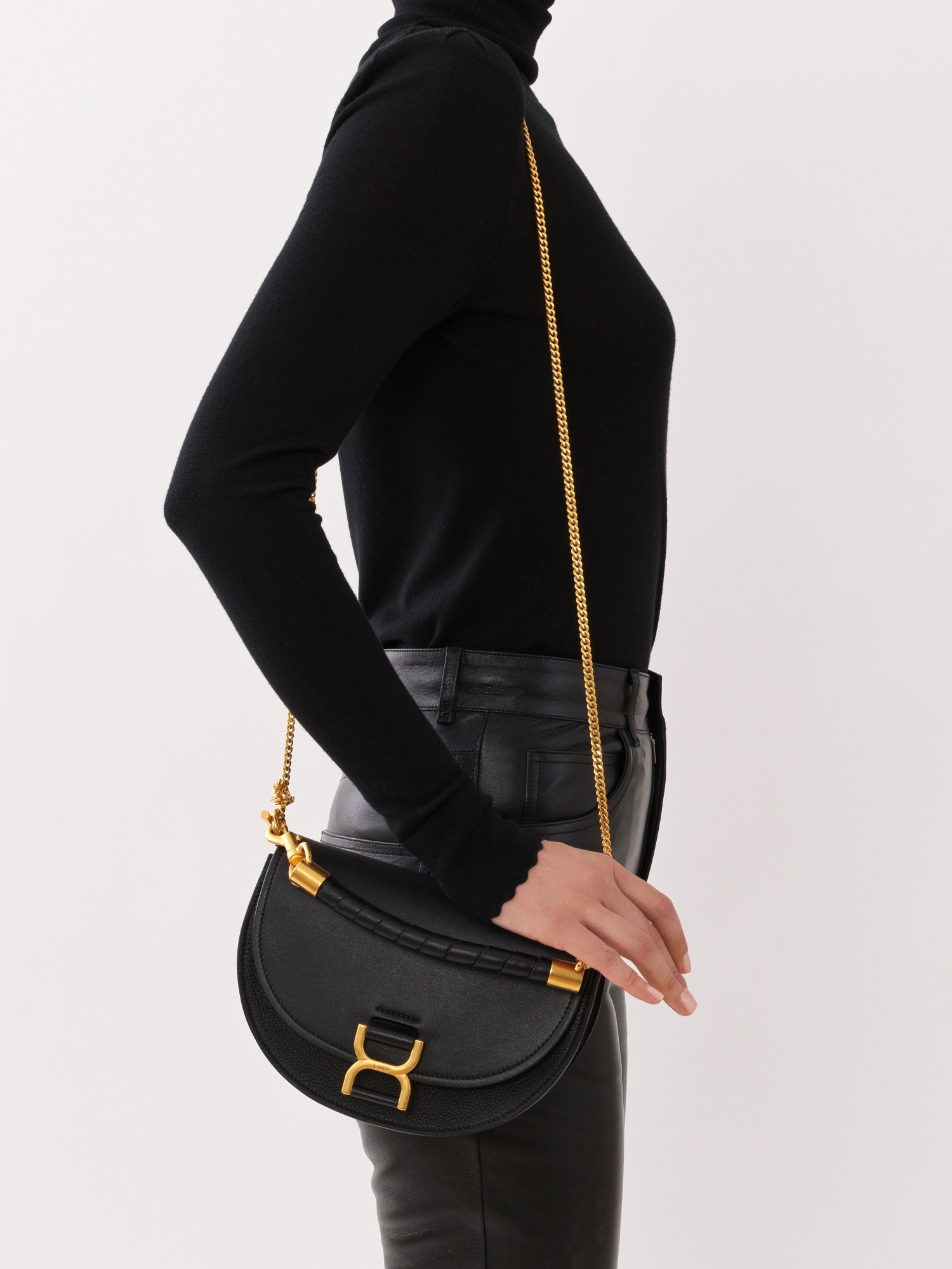 Chloé Leather Top Handle Bag In Black