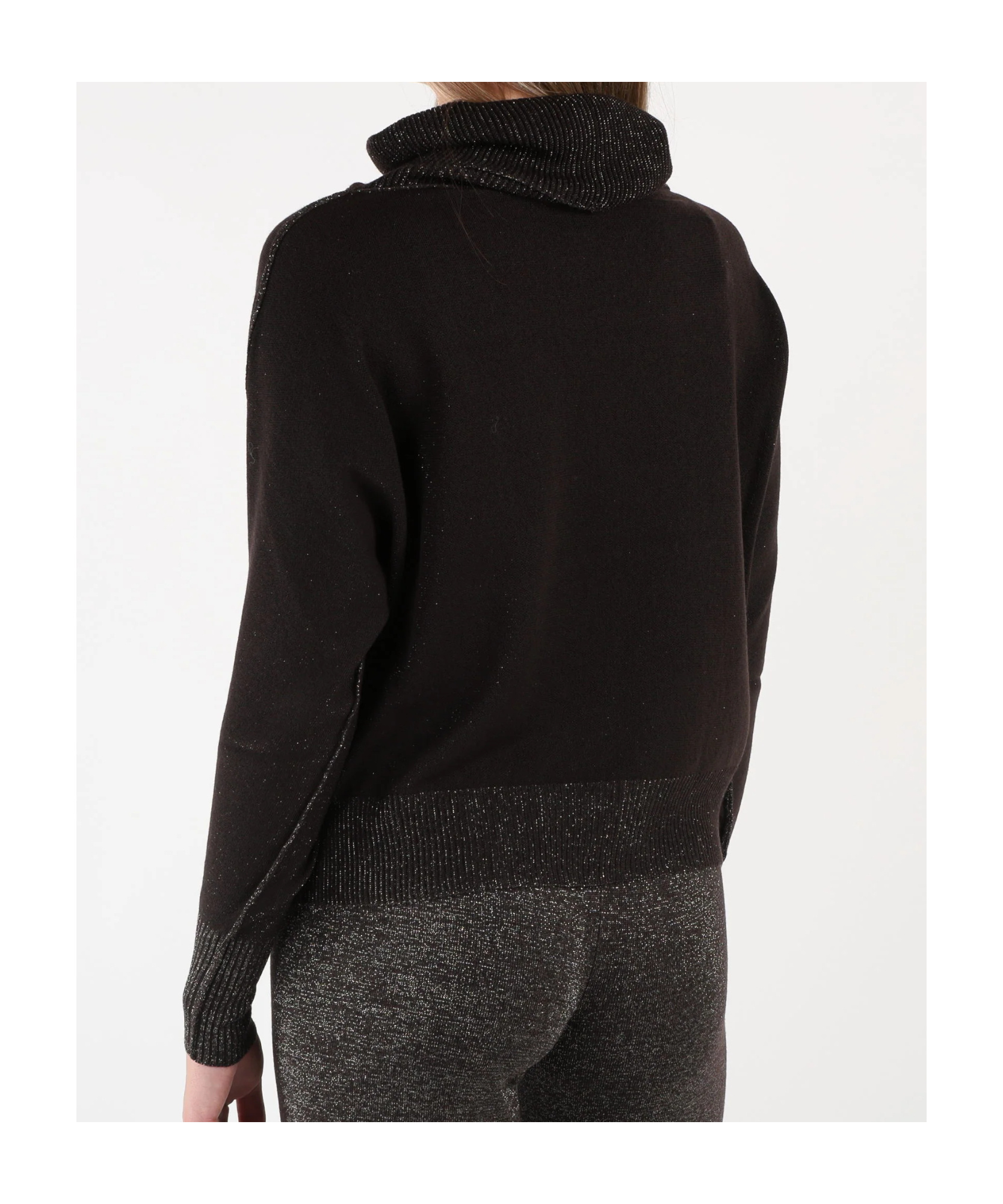 D Exterior Long-sleeved Ribbed Sweater In Black
