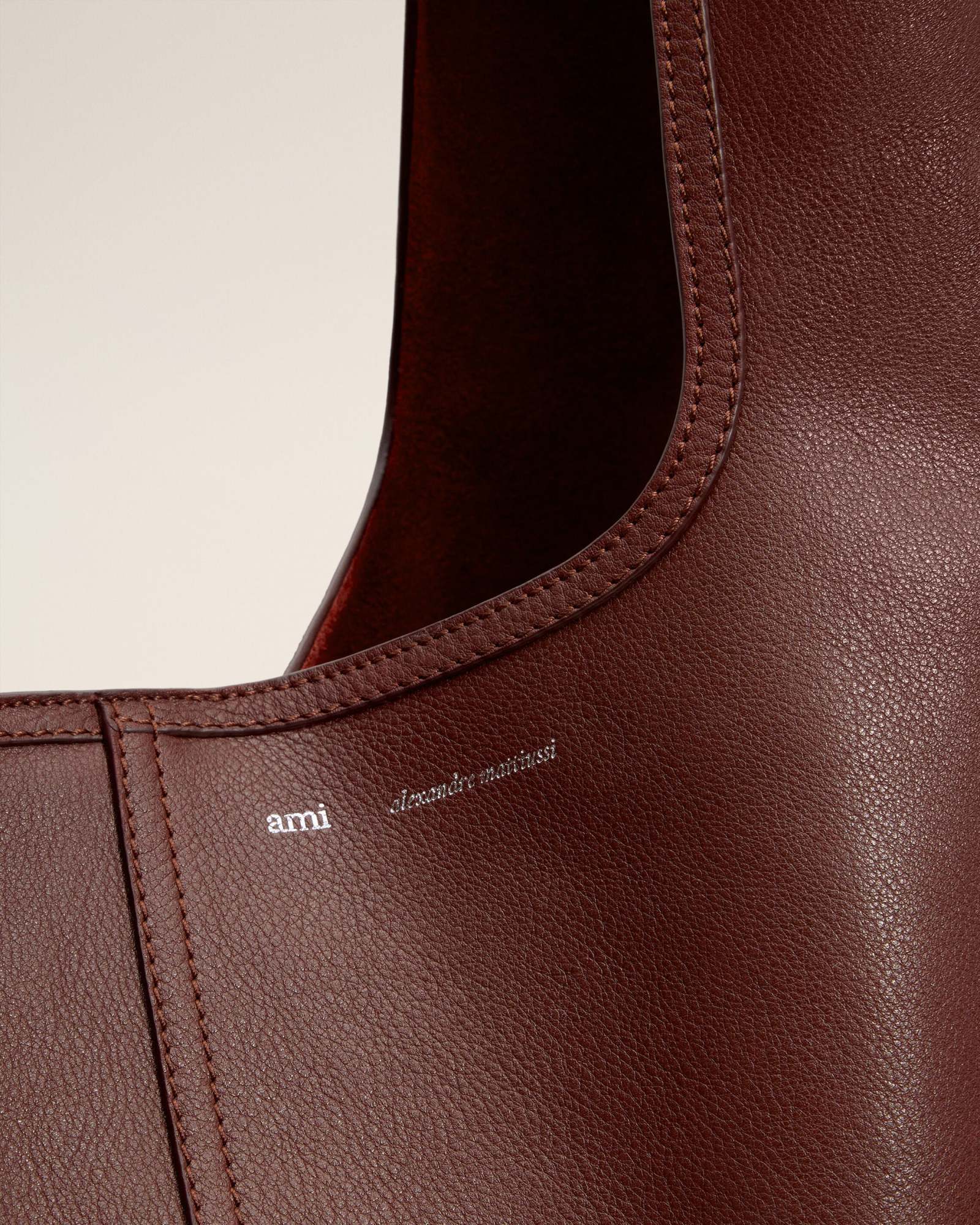 Ami Alexandre Mattiussi Burgundy Supple Leather Etienne Shoulder Bag Red