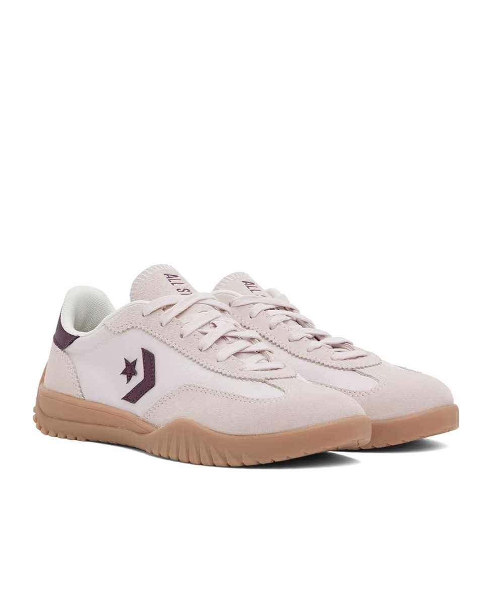 Converse Logo Lacing Sneakers In White
