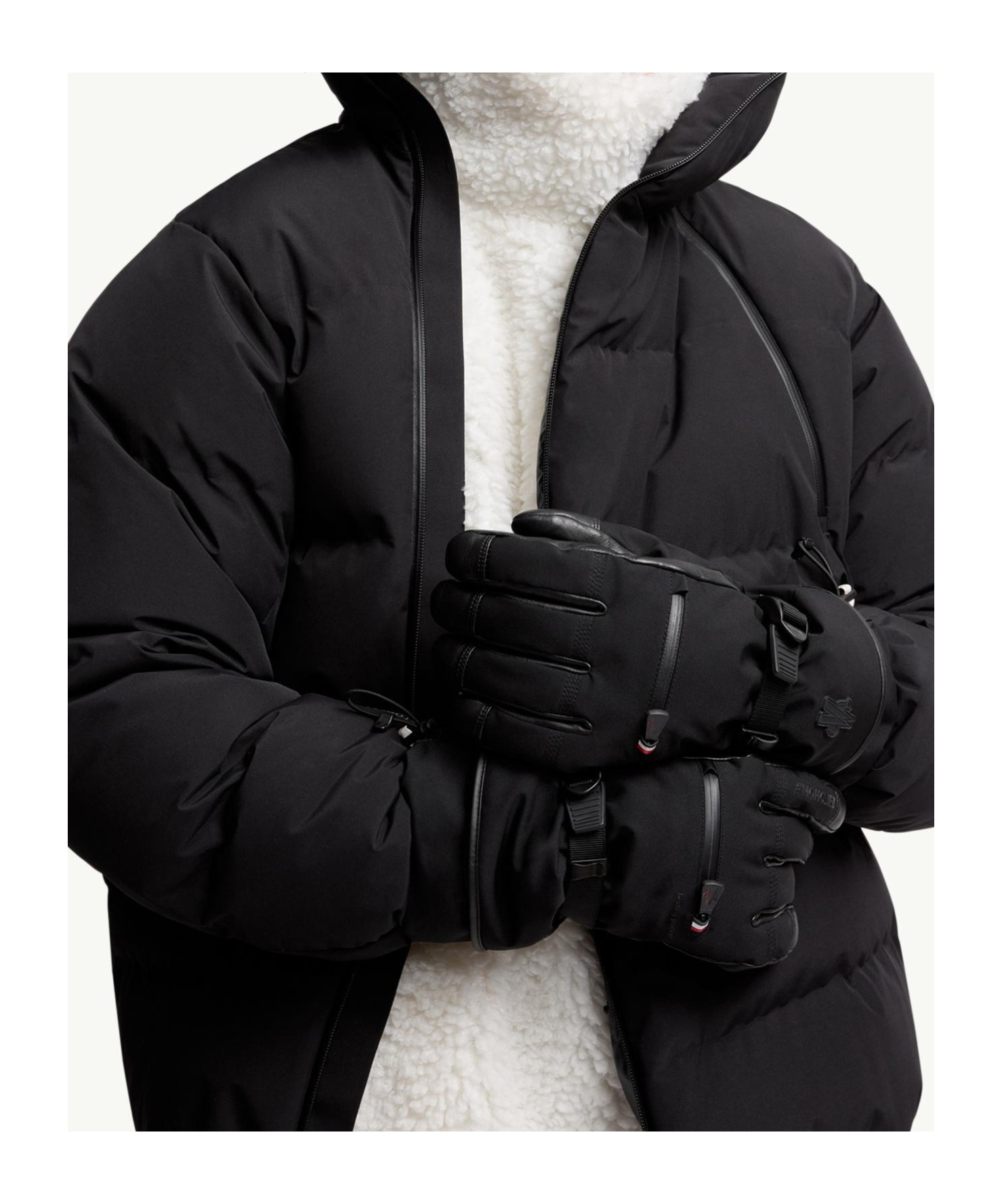 Moncler Padded Gloves In Black