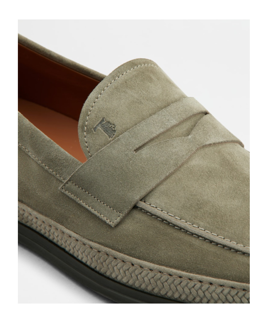 Tod's Gommino Almond Toe Loafers In Multicolor